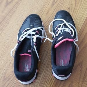 Avia Women's Elevate Athletic Shoe